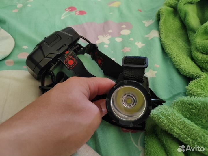 Фонарь налобный