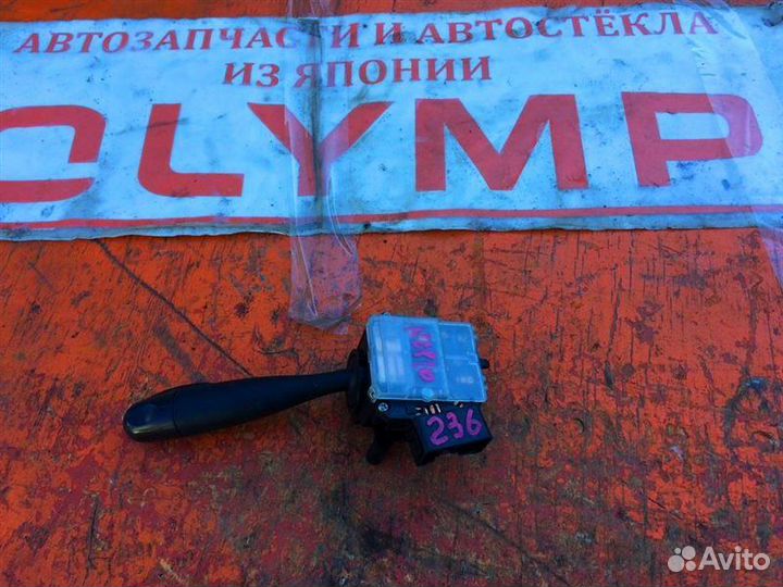 Гитара света Toyota Corolla NZE121 1NZ-FE