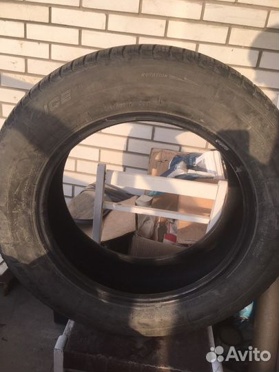 Michelin X-Ice XI3 215/65 R17 99T