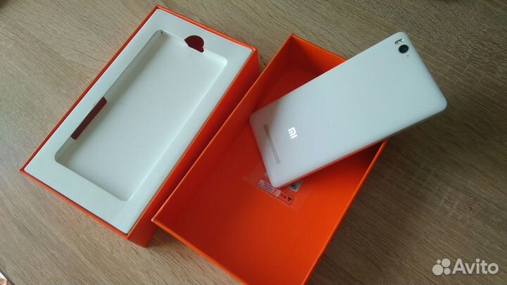 Xiaomi Mi 4c, 2/16 ГБ