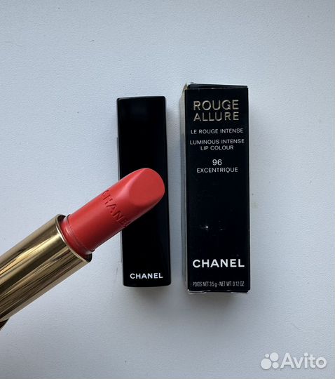 Chanel помада 96 excentrique