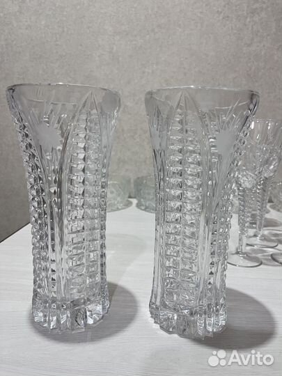 Хрустальная ваза