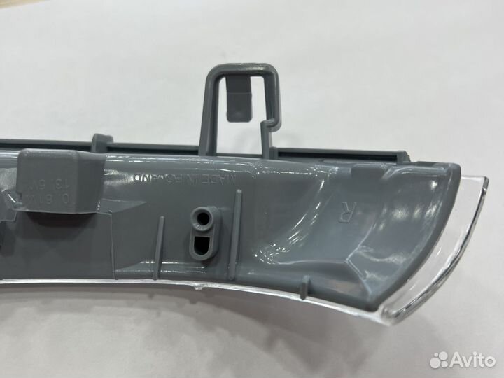 Повторитель поворота зеркала Passat B6 Пассат Б6