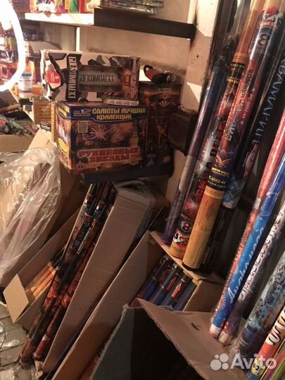 Салюты и фейерверки,петарды