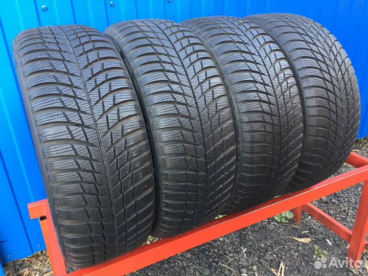 Bridgestone Blizzak LM-001 225/55 R17 103P