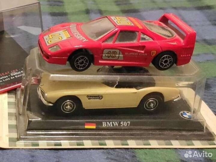 Модели автомобилей 1:43 разные