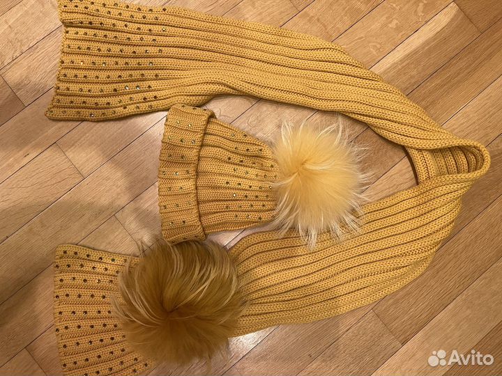 Комплект шапка и шарф для девочки