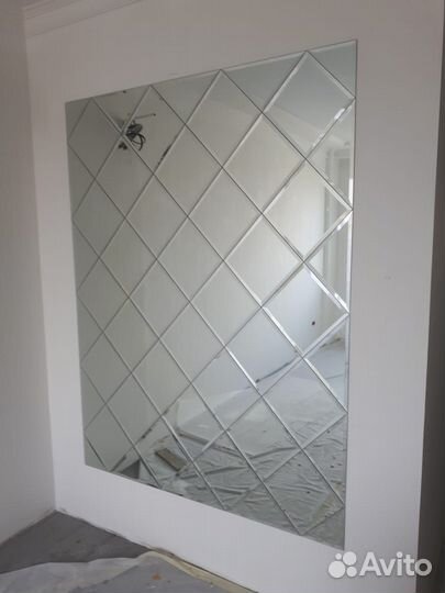 Зеркальное панно