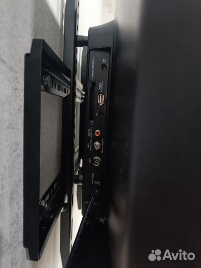 Телевизор 32 дюйма Dexp