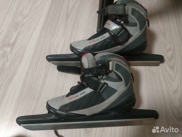 Коньки для шорт трека