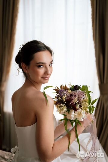 Визажист-бровист