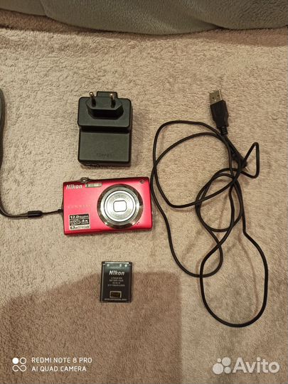 Компактный фотоаппарат nikon