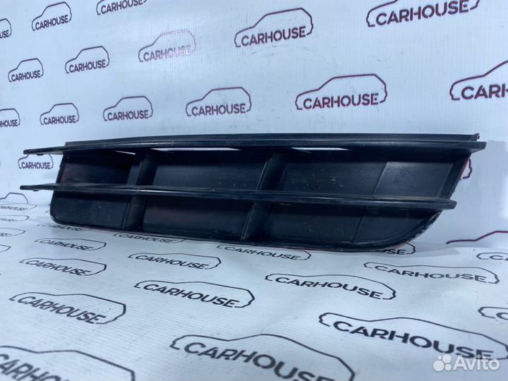 Решётка в бампер передняя левая Audi Q7 4L