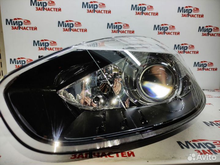 Фара передняя левая Renault Fluence
