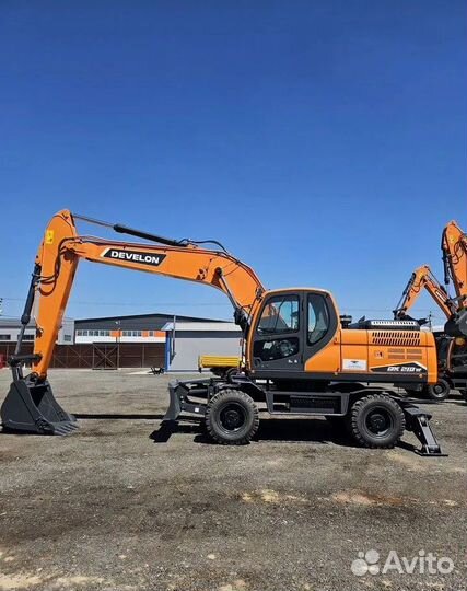 Колёсный экскаватор Develon DX210W-7B, 2024