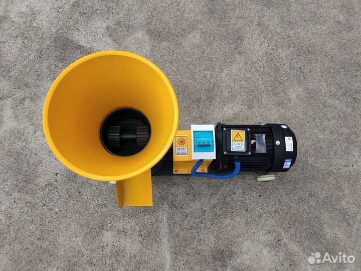 Бытовой комбикормовый гранулятор пг-150