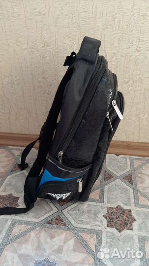 Школьный рюкзак для мальчика новый