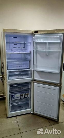 Холодильник Samsung No Frost 178см