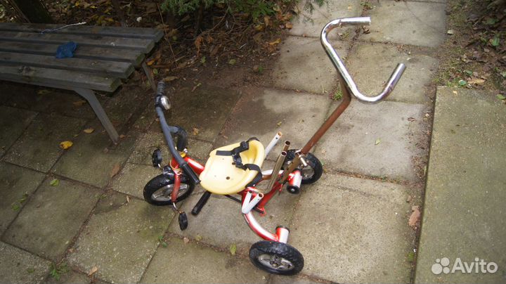 Детский трехколесный велосипед