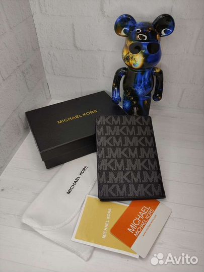 Обложка на паспорт Michael Kors новая