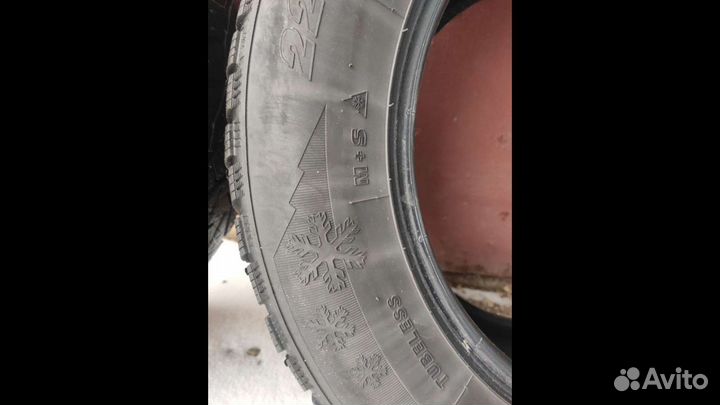 Tigar SUV ICE 225/65 R17