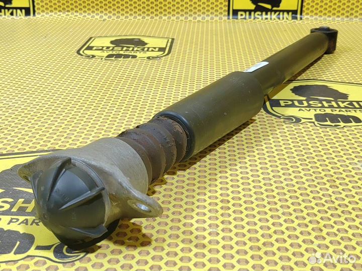 Амортизатор задний левый Skoda Rapid NH3 czca 2018