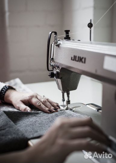 Оптовый пошив футболок, спортивных костюм