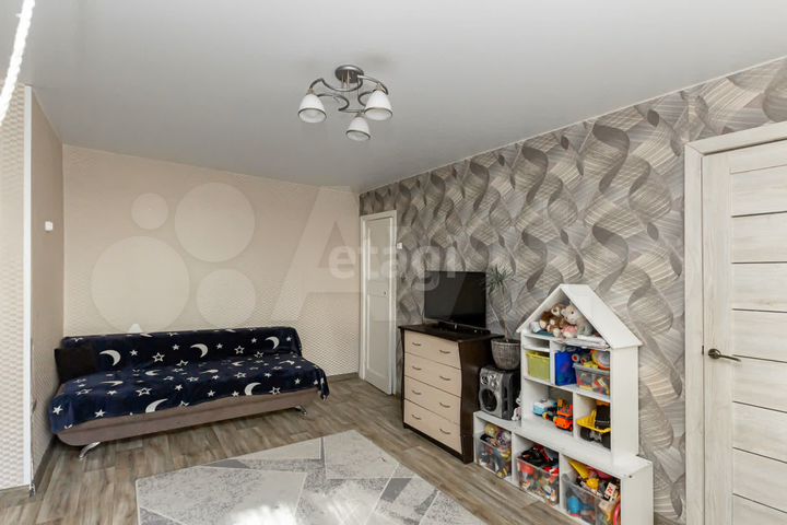 2-к. квартира, 45 м², 1/3 эт.