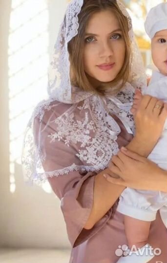 Капор для крещения кружевной