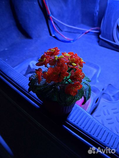 Цветы из бисера