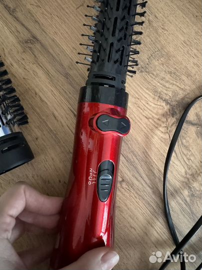 Фен щетка вращающаяся