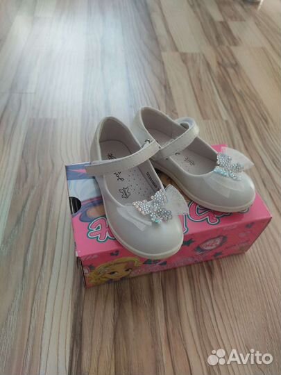 Туфли для девочки 25 размер