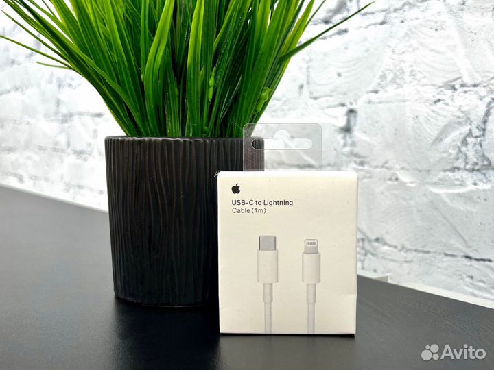 Apple кабель USB-C to Lightning Cable (1m)