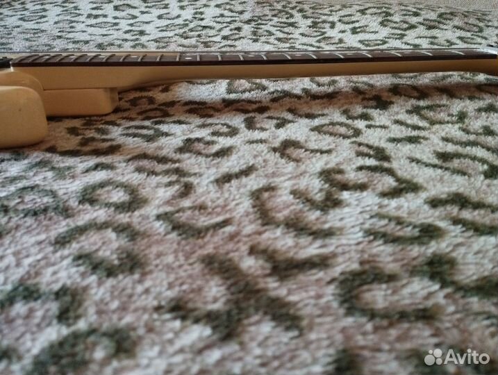 Электрогитара Yamaha Session 312