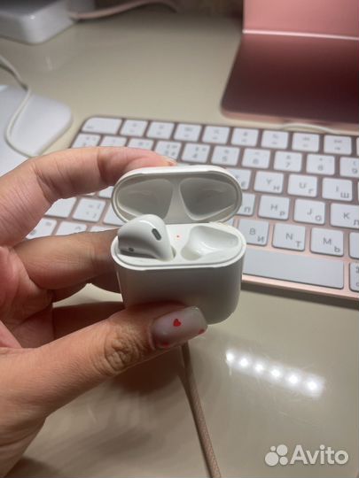 Наушники apple airpods 1 левый и кейс