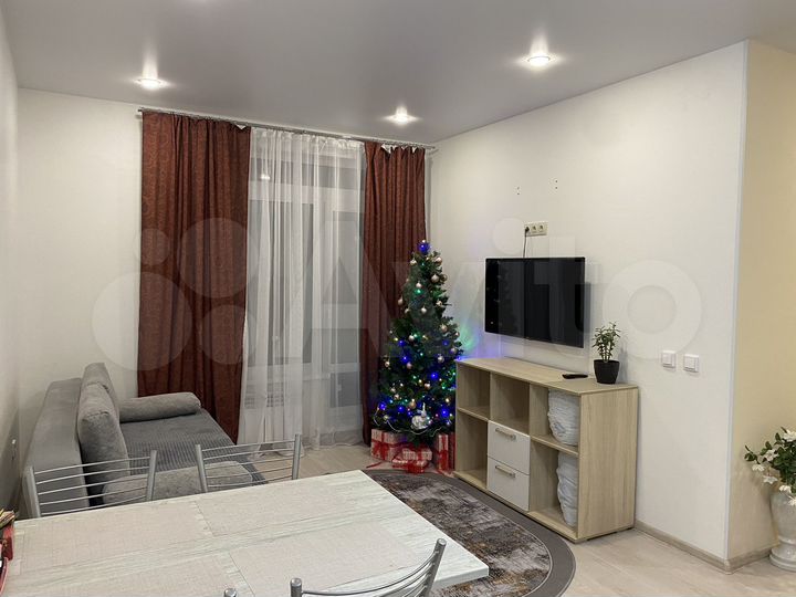 2-к. квартира, 65 м², 5/16 эт.