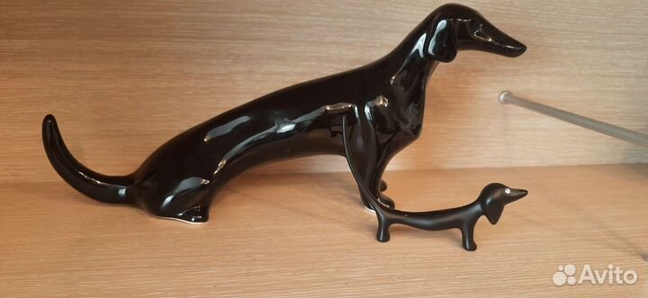 Статуэтка такса