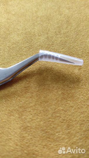 Пинцет для наращивания ресниц