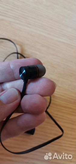 Беспроводные наушники гарнитура новая