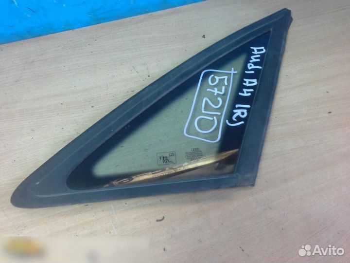 Стекло кузовное глухое правое Audi A4 B8 2007-2015