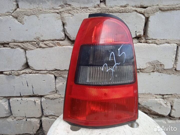 Фонарь задний левый Opel Vectra B 1995-2002