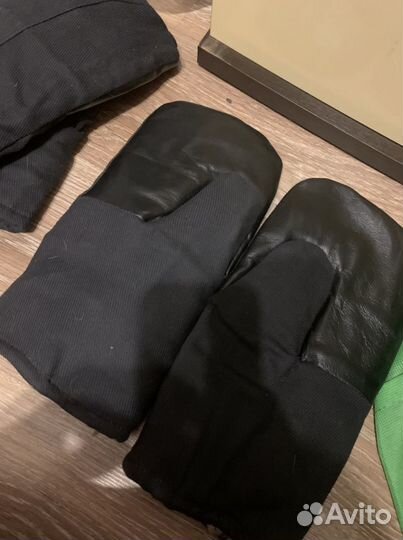 Рукавицы с натуральным мехом