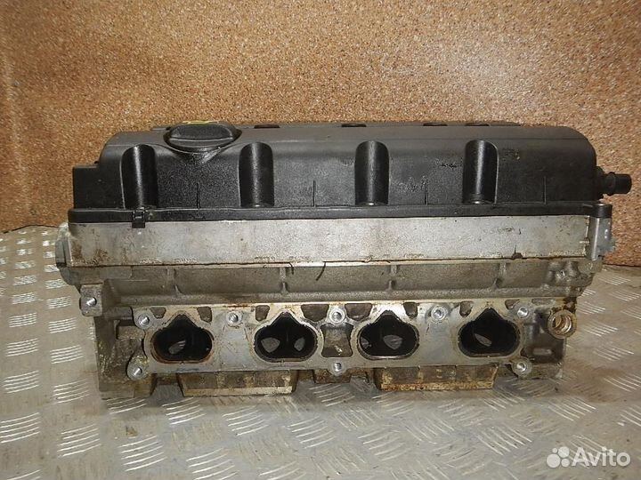 Головка блока цилиндров Peugeot 407