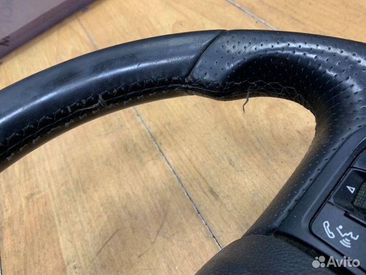 Руль Opel Insignia A20DTJ 2011