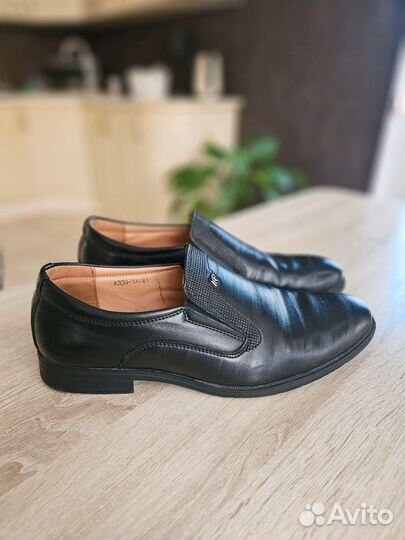 Мужские кожаные туфли 41