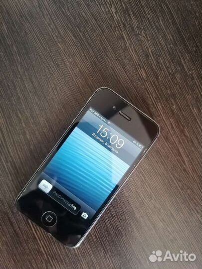 Телефон iPhone 4s ios 6