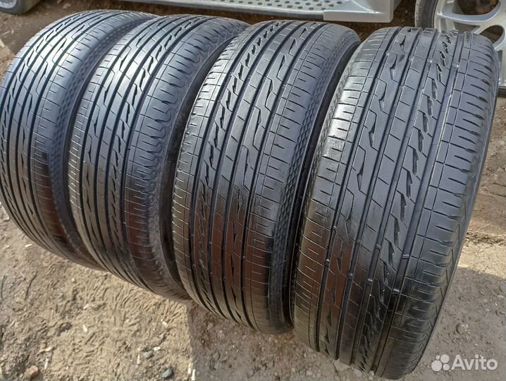 Bridgestone Alenza LX100 265/65 R17