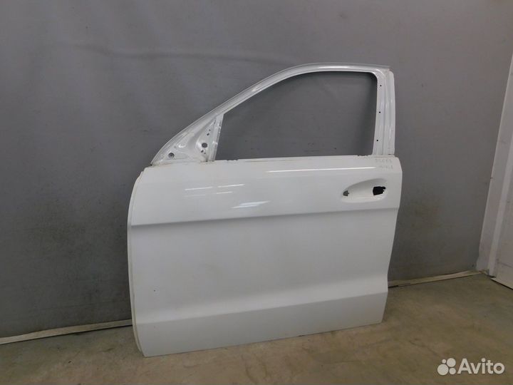Дверь передняя левая Mercedes-Benz M-Class