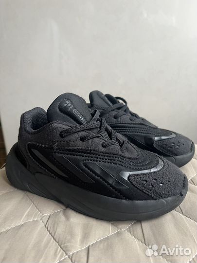 Кроссовки Adidas Ozelia оригинал