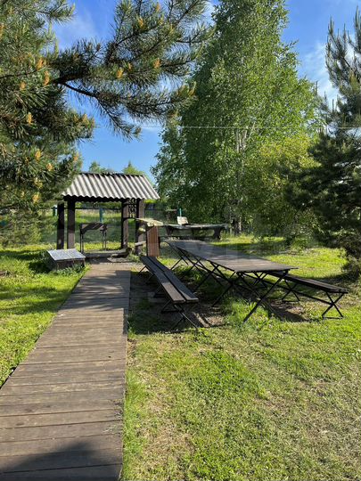 Дом 240 м² на участке 20 сот.